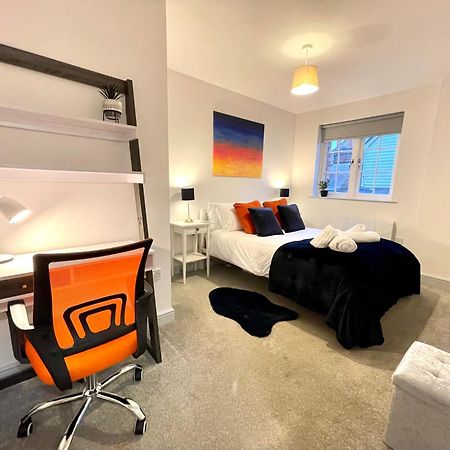 Bright & Cosy One Bedroom Apartment - 2 Beds - Perfect Base In 彼索普斯托福 外观 照片