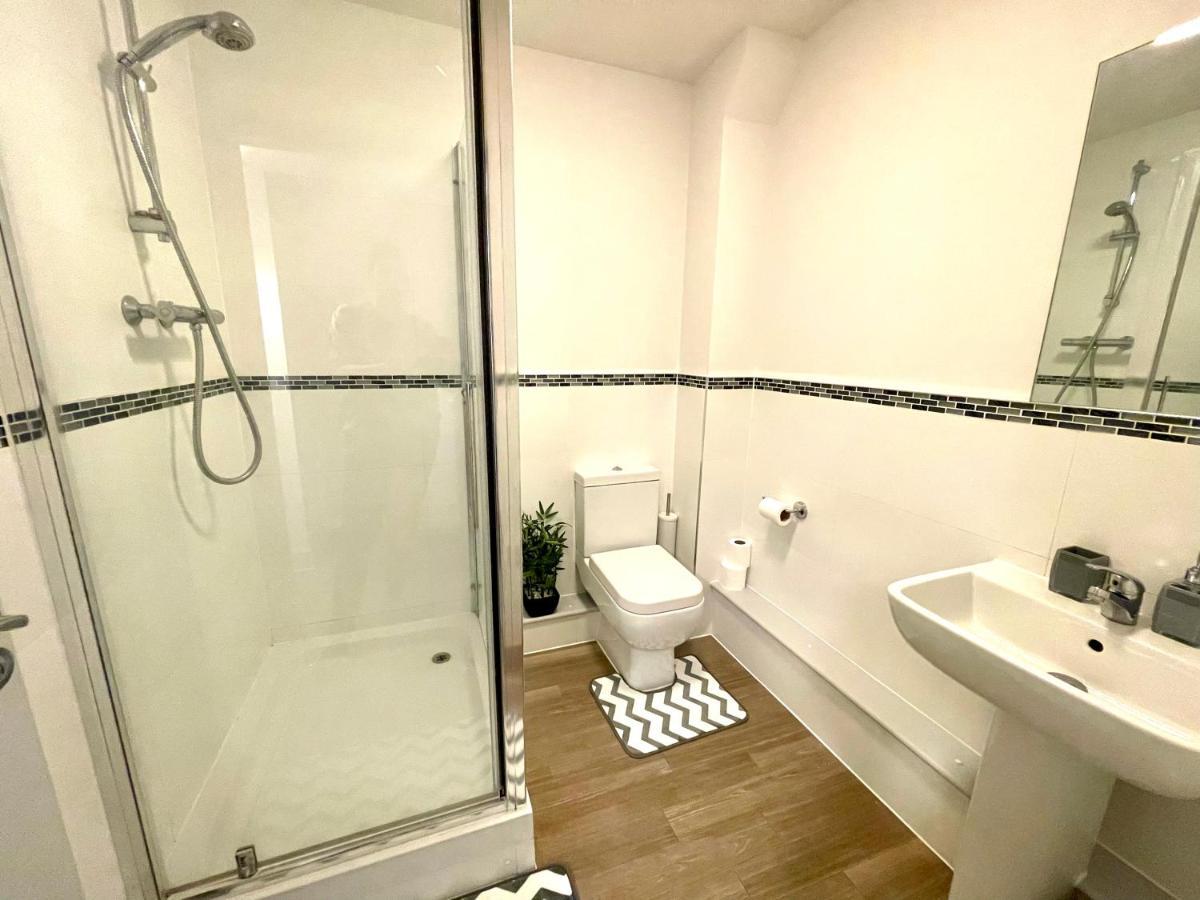 Bright & Cosy One Bedroom Apartment - 2 Beds - Perfect Base In 彼索普斯托福 外观 照片